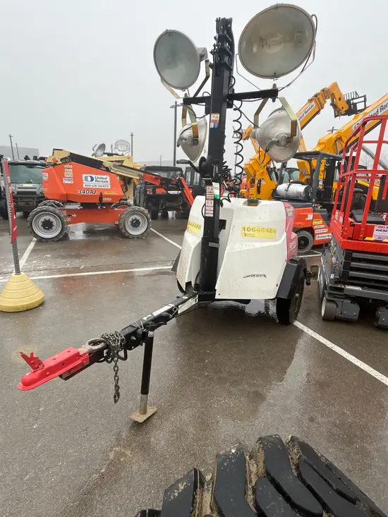 2017 Magnum Pro MLT6SM Portable Light Tower