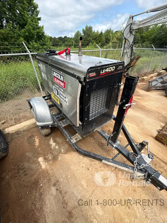 2023 Lincoln Electric LE400 Welder