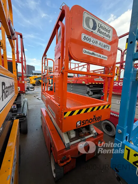 2021 Snorkel S3215E Scissor Lift
