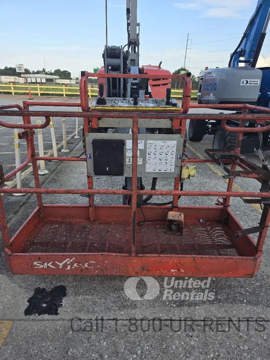 2017 Skyjack SJ46AJ Articulating Boom Lift