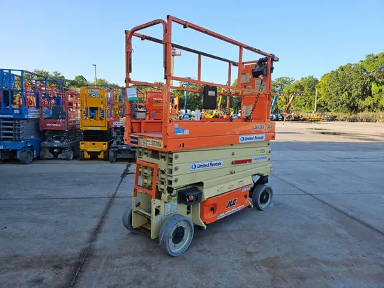 2018 JLG 2632ES Scissor Lift