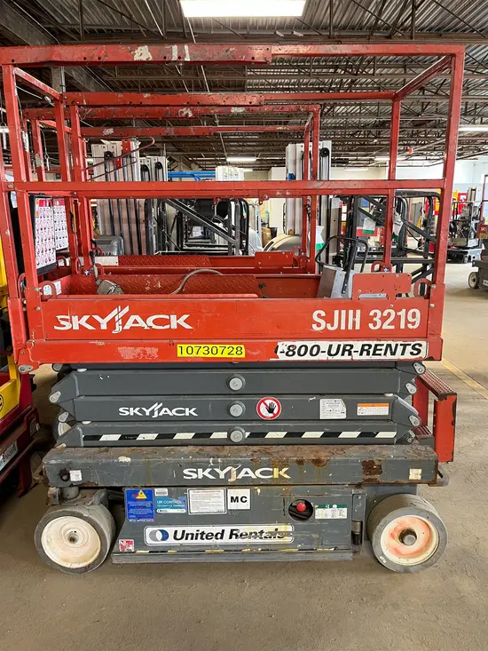 2018 Skyjack SJIII3219 Scissor Lift