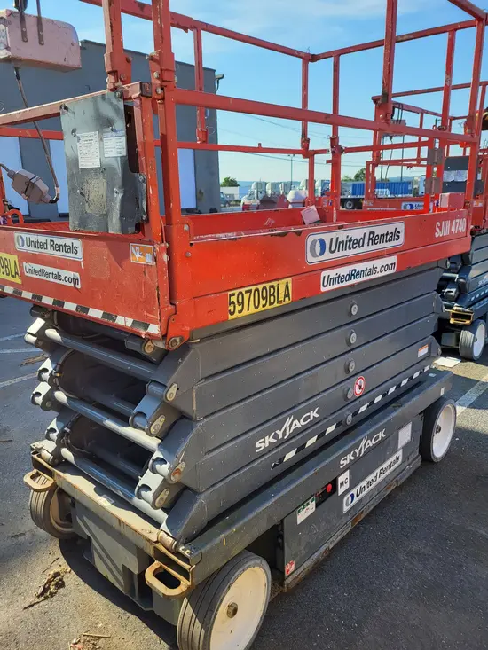 2018 Skyjack SJIII4740 Scissor Lift