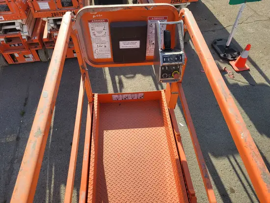 2018 Snorkel S3219E Scissor Lift