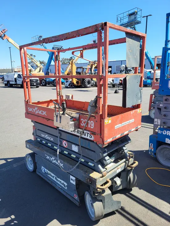2016 Skyjack SJIII3219 Scissor Lift