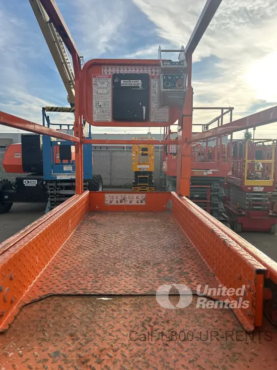 2019 Snorkel S3226E Scissor Lift