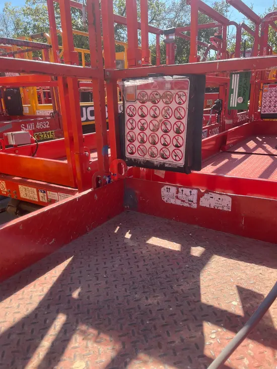 2018 Skyjack SJIII3226 Scissor Lift