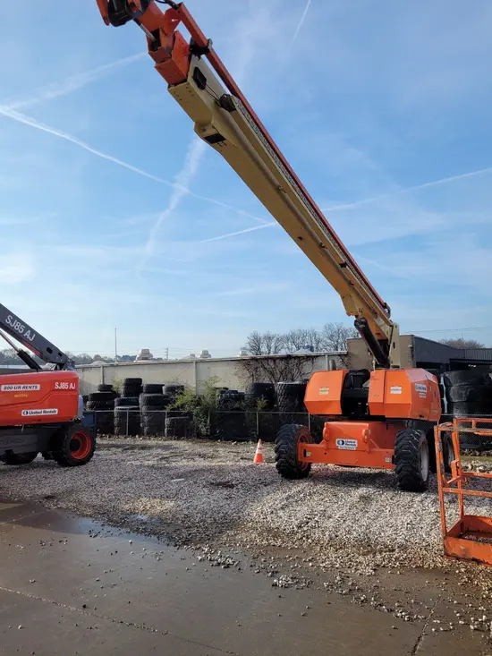 2019 JLG 860SJ Boom Lift