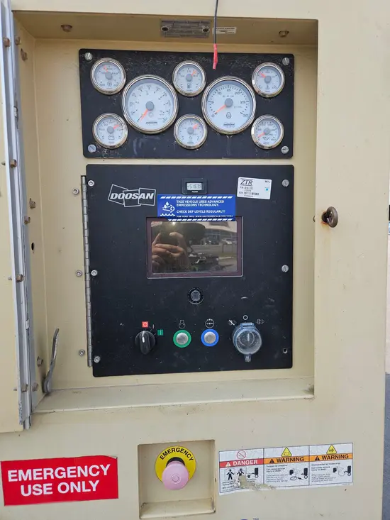 2018 Doosan HP1600WCU-T4FIQ Air Compressor