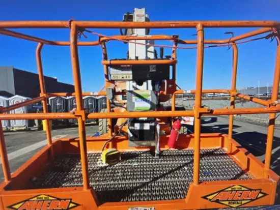2016 Snorkel A46JE Articulating Boom Lift