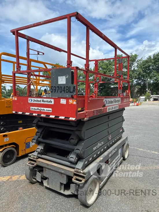 2018 Skyjack SJIII4740 Scissor Lift