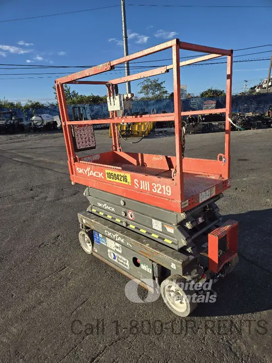 2017 Skyjack SJIII3219 Scissor Lift