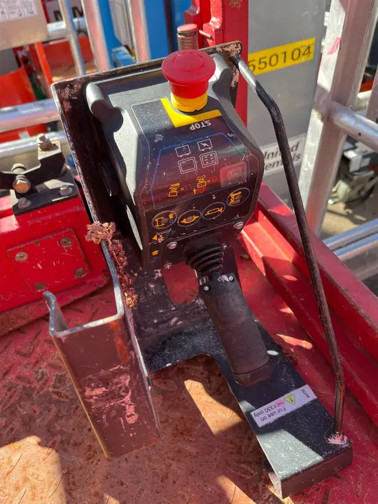 2018 MEC 1330SE Scissor Lift