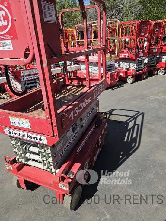 2018 MEC 1330SE Scissor Lift