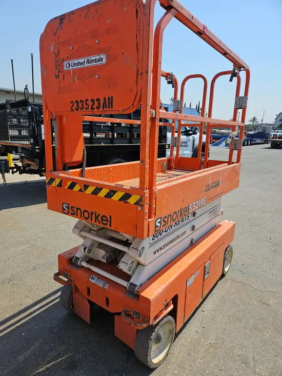 2019 Snorkel S3219E Scissor Lift