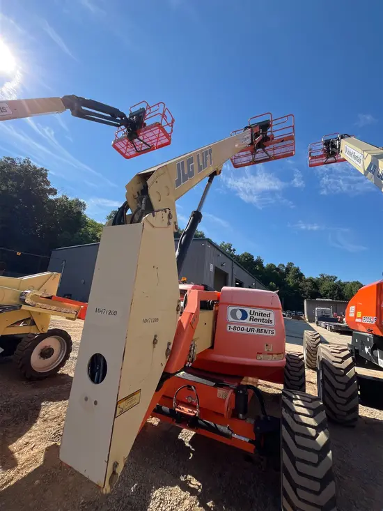 2016 JLG 600AJ Articulating Boom Lift