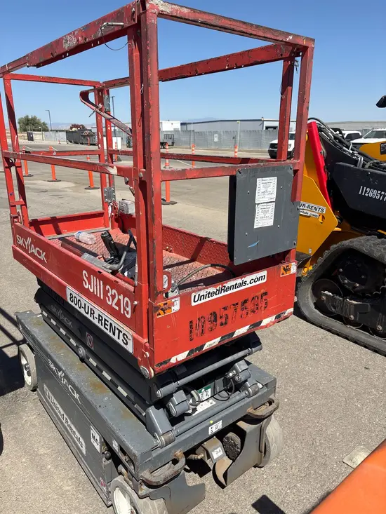 2019 Skyjack SJIII3219 Scissor Lift