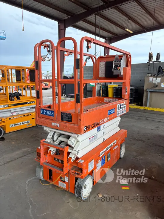 2018 Snorkel S3219E Scissor Lift