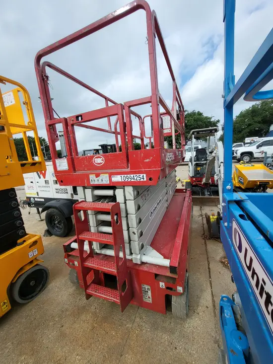 2019 MEC 4555SE Scissor Lift