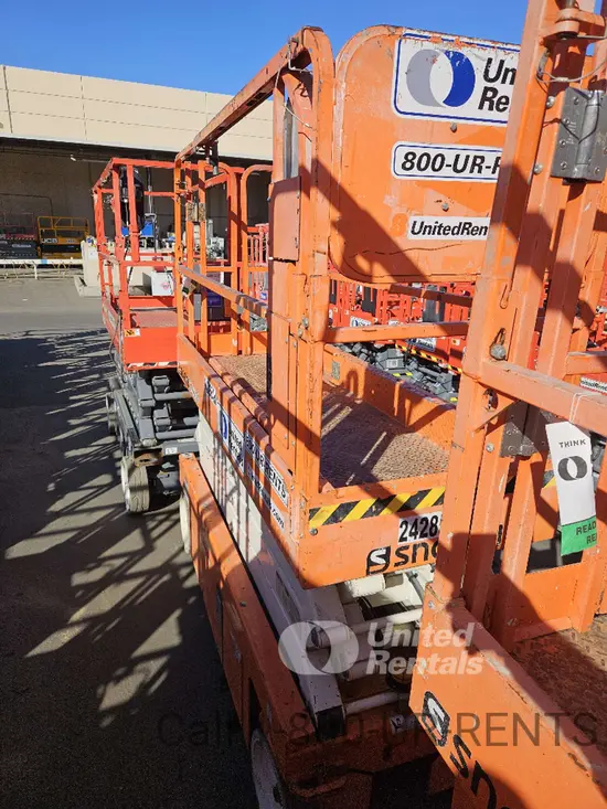2019 Snorkel S3226E Scissor Lift