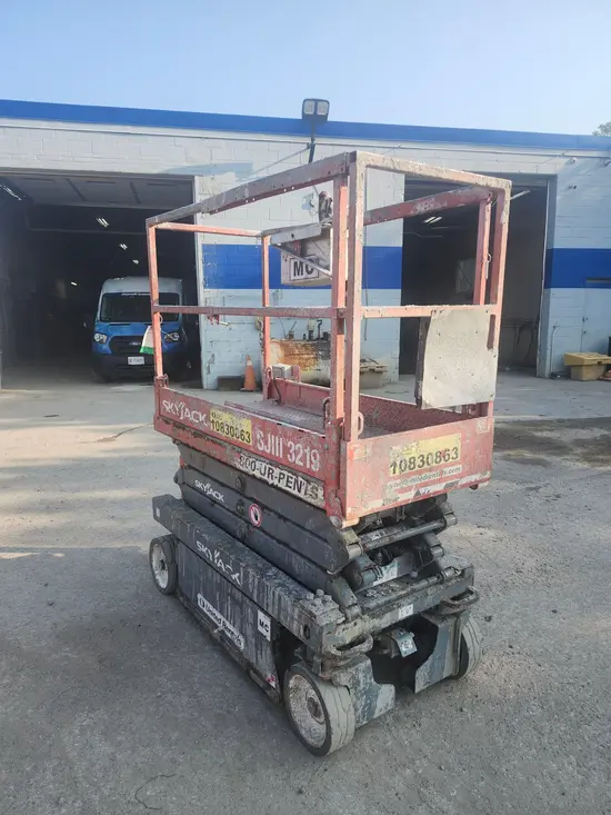2018 Skyjack SJIII3219 Scissor Lift