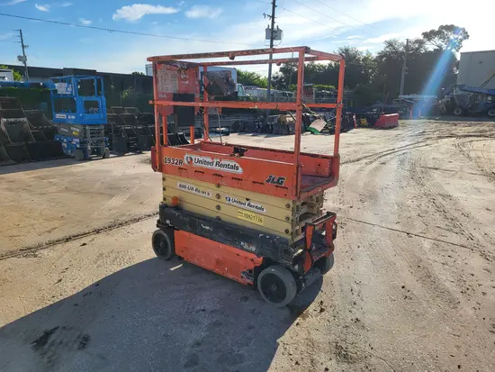2019 JLG 1932R Scissor Lift
