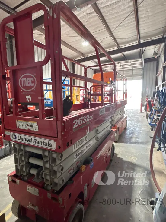 2019 MEC 2632SE Scissor Lift