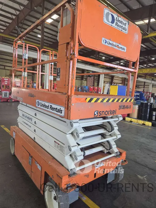 2018 Snorkel S4732E Scissor Lift