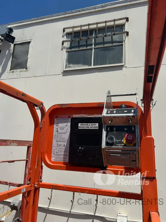 2019 Snorkel S3226E Scissor Lift