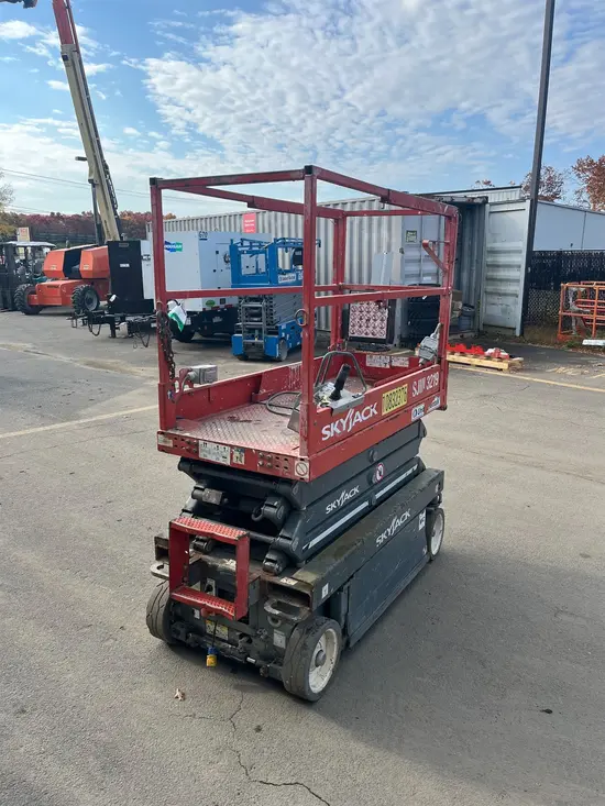 2018 Skyjack SJIII3219 Scissor Lift