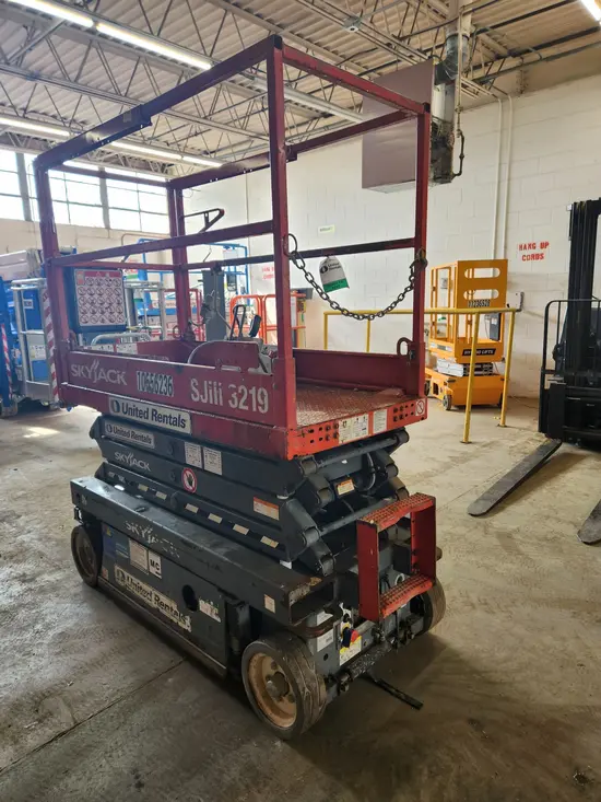 2017 Skyjack SJIII3219 Scissor Lift