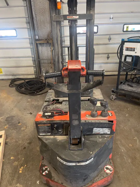2018 Toyota 6BWC20 Warehouse Forklift