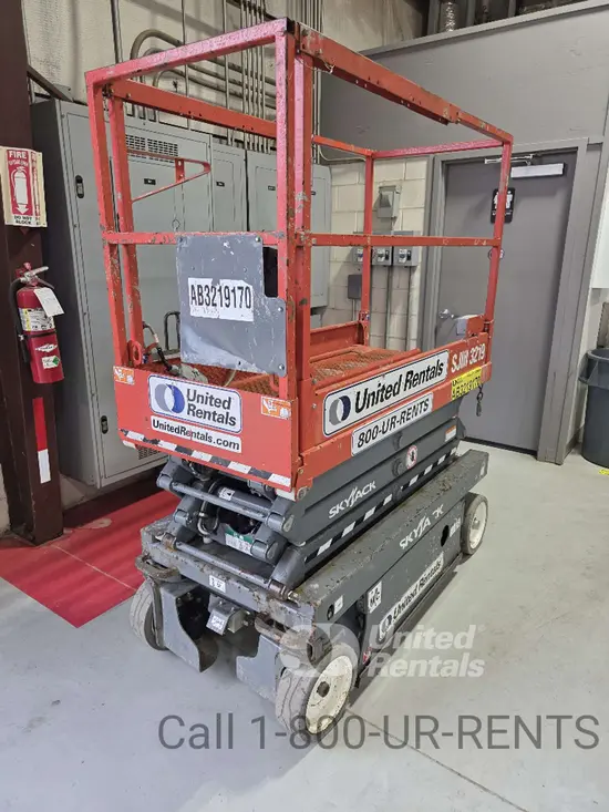 2018 Skyjack SJIII3219 Scissor Lift