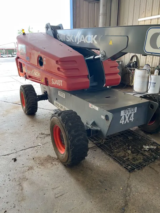 2018 Skyjack SJ40T Boom Lift