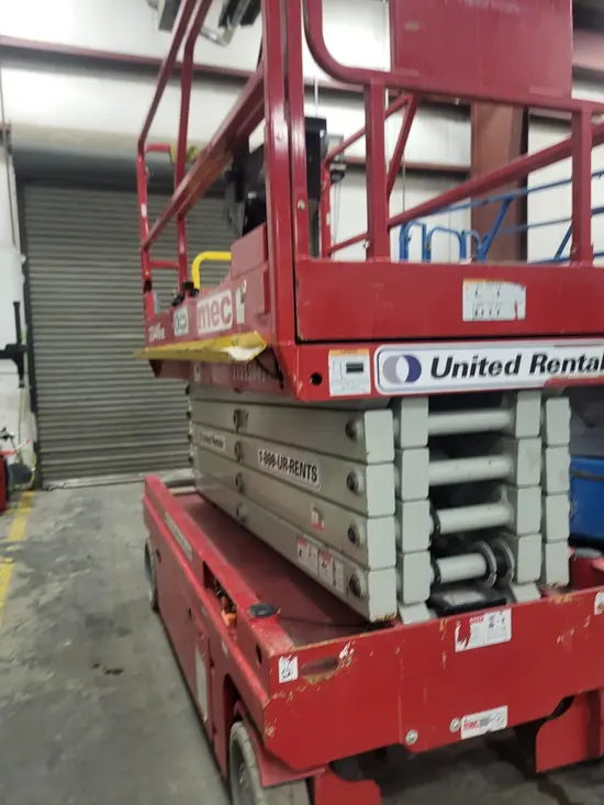 2021 MEC 3346SE Scissor Lift