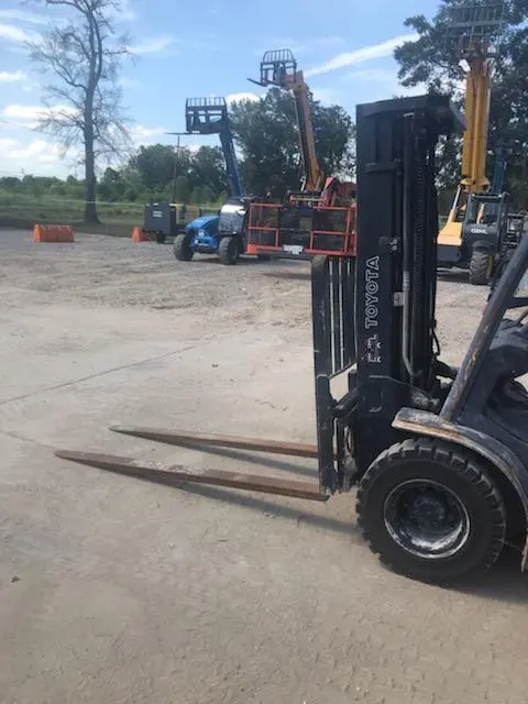 2014 Toyota 8FGU25 Forklift