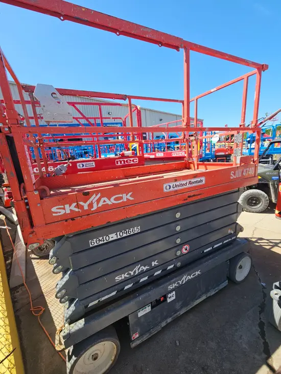 2019 Skyjack SJIII4740 Scissor Lift