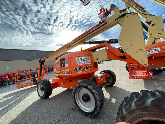 2017 JLG 600AJ Articulating Boom Lift