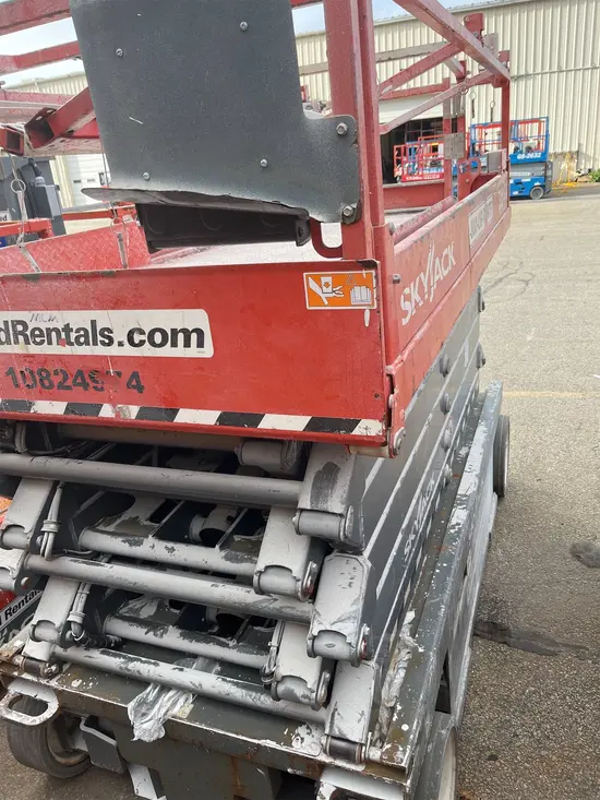 2018 Skyjack SJIII4740 Scissor Lift