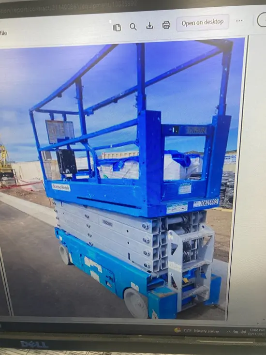 2017 Genie GS-3232 Scissor Lift