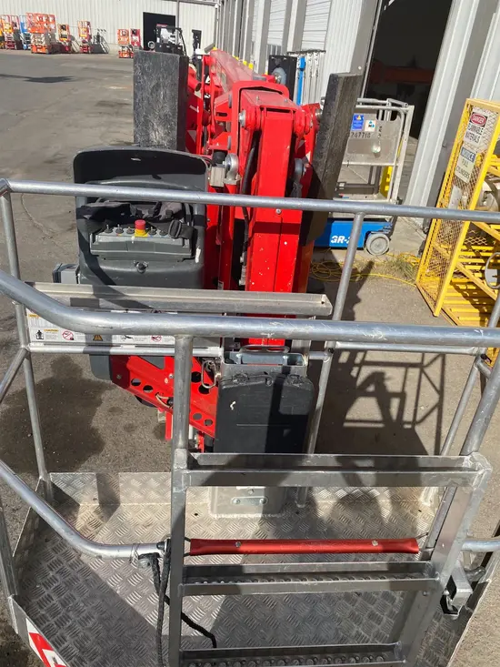 2019 TEUPEN TL54AJ-AGM Atrium Lift