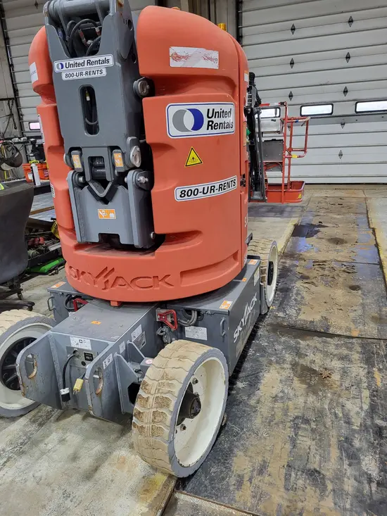 2017 Skyjack SJ30ARJE Articulating Boom Lift