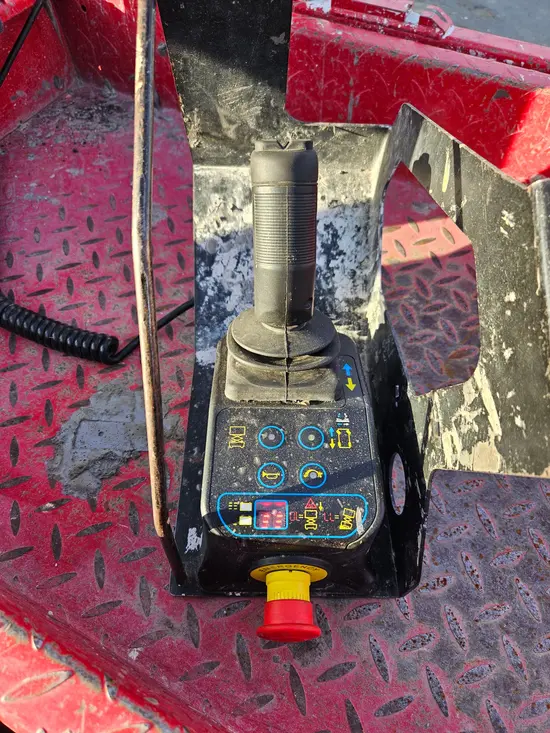 2018 MEC 1930SE Scissor Lift