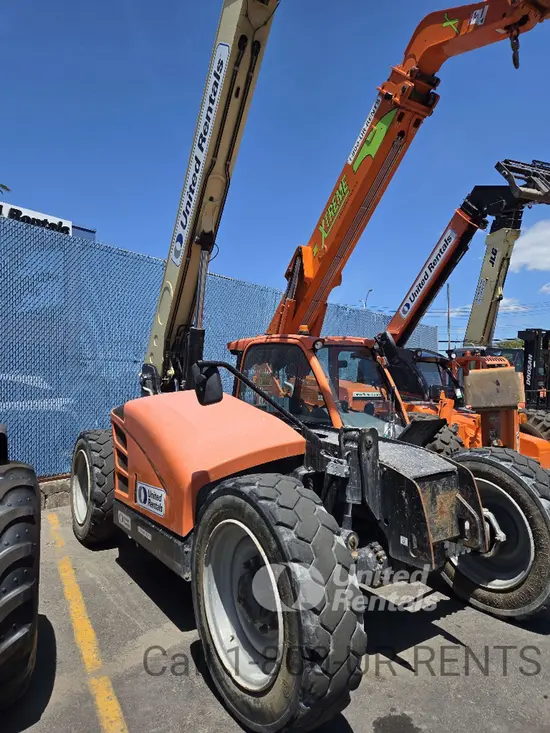 2017 JLG 742 Forklift