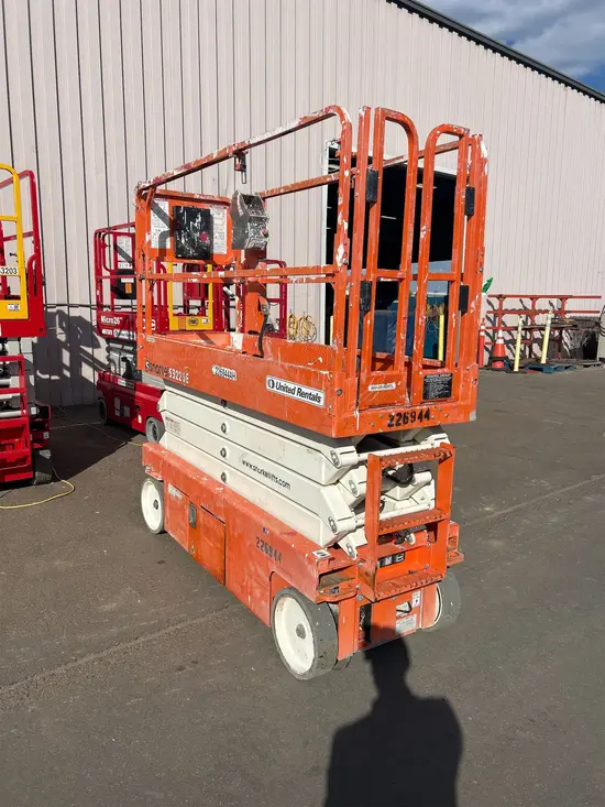 2019 Snorkel S3226E Scissor Lift