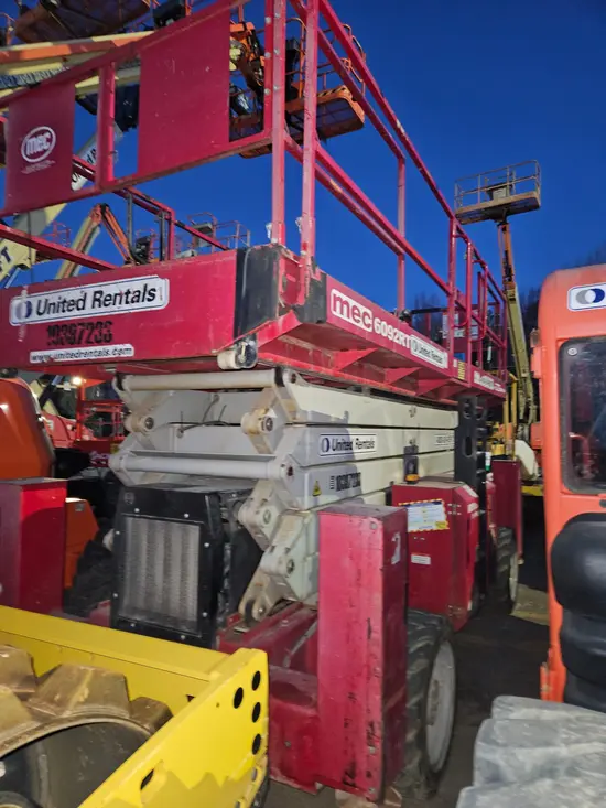 2015 MEC 6092RT Rough Terrain Scissor Lift
