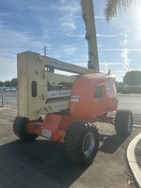 2017 JLG 450AJ Articulating Boom Lift
