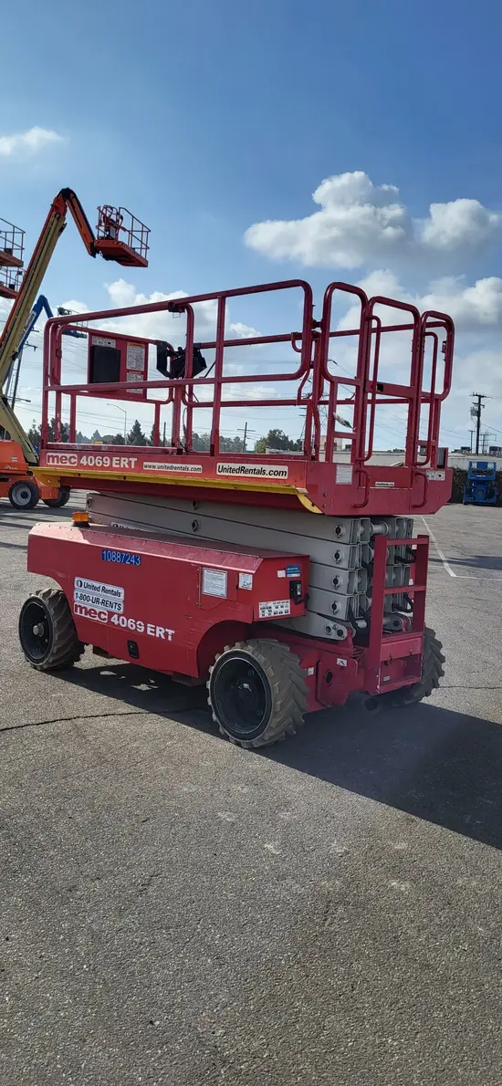 2019 MEC 4069ERT Scissor Lift