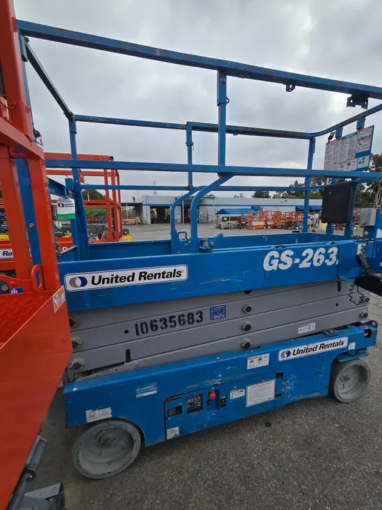 2017 Genie GS-2632 Scissor Lift