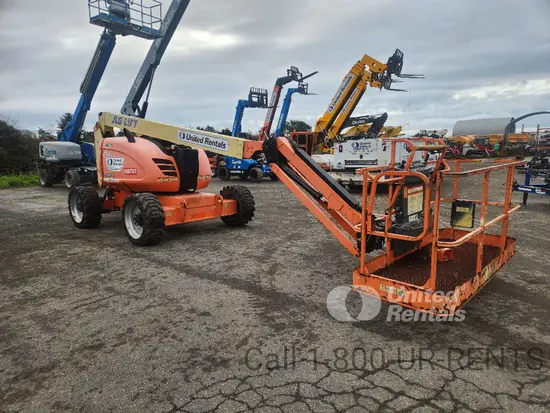 2017 JLG 600AJ Articulating Boom Lift